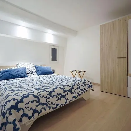 Appart Au Coeur Du Vieux-nice Daire *
